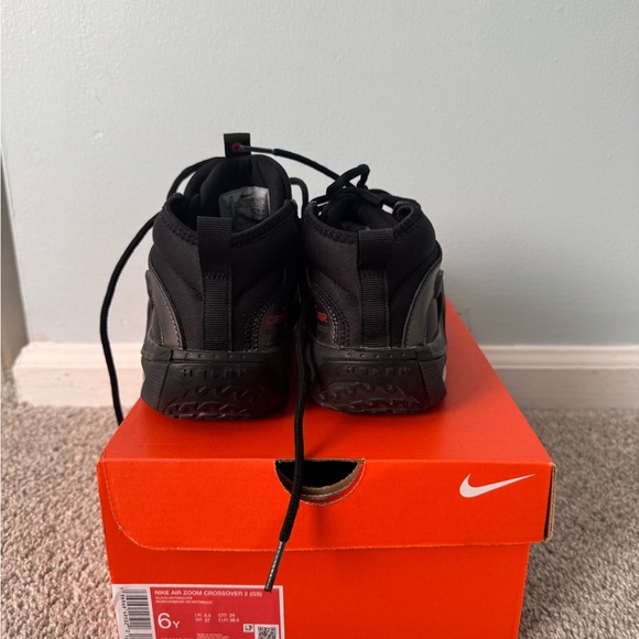 Nike Air Zoom Crossover 2 Basketball Shoes in Black - Picture 4 of 4